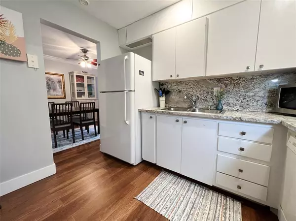 Fort Lauderdale, FL 33308,6239 Bay Club Dr #1