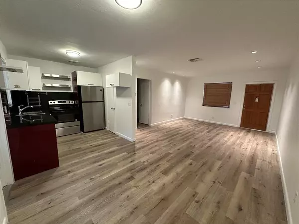 Hollywood, FL 33020,2222 Jackson St