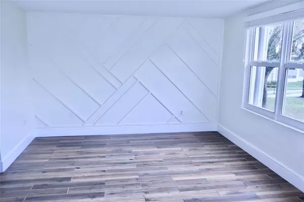 Miami, FL 33179,1351 NE 191st St #E217