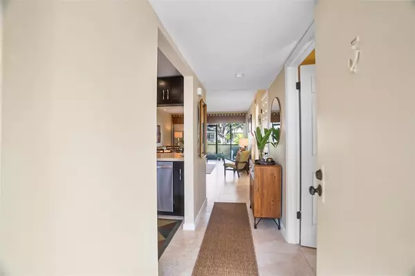 Boca Raton, FL 33431,3939 NE 5th Ave #F103