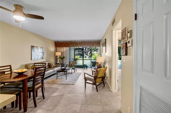 Boca Raton, FL 33431,3939 NE 5th Ave #F103