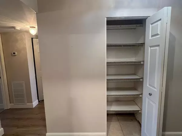 Margate, FL 33063,370 NW 76th Ave #202