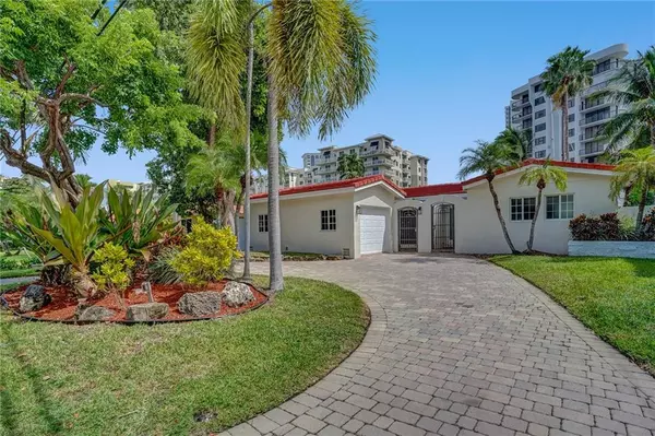 Pompano Beach, FL 33062,1420 E Terra Mar Dr