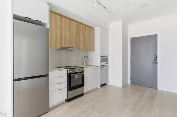 Markham, ON L6E 0W4,9763 Markham RD #708