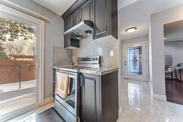 Markham, ON L3R 3E8,58 Fordcombe CRES