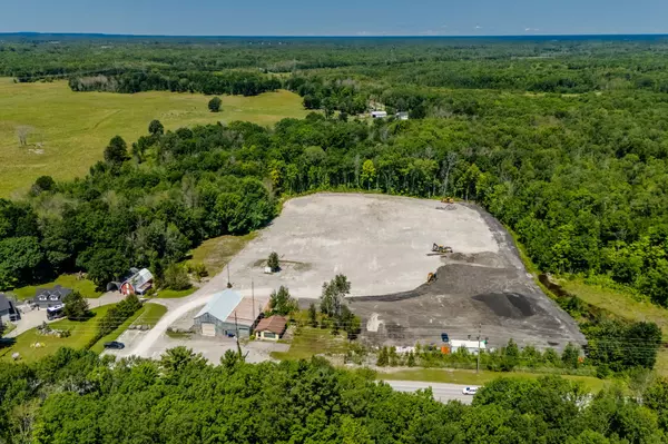 2565 QUARRY RD, Severn, ON L0K 2C0