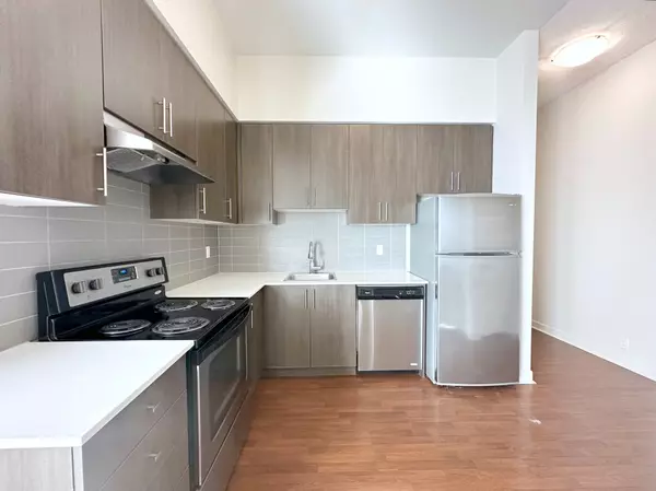 Brampton, ON L6T 0J2,188 Clark BLVD #404