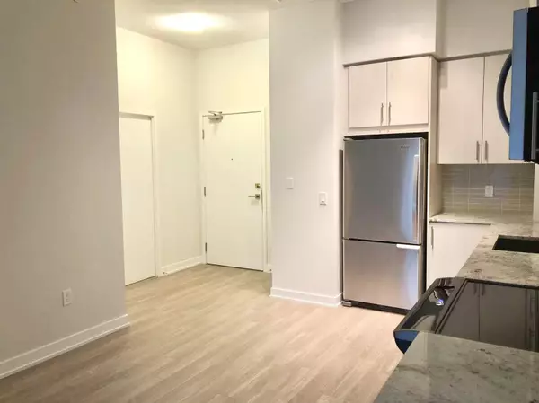 Mississauga, ON L5B 0K9,4085 Parkside Villiage DR #339