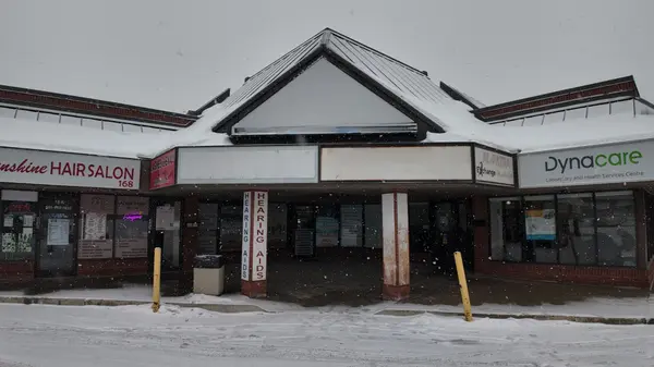 Mississauga, ON L5B 4C7,2325 Hurontario ST #18A