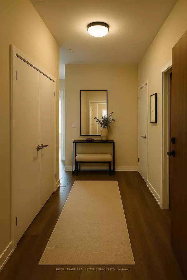 Mississauga, ON L5G 3E6,8 Ann ST #1203