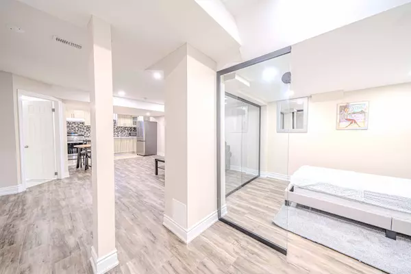 Mississauga, ON L5M 0E2,3145 Countess CRES #Bsmt