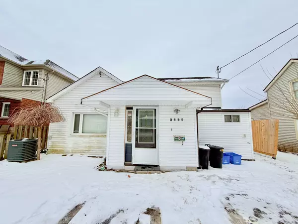 Niagara Falls, ON C2G 2H5,6294 Ash ST