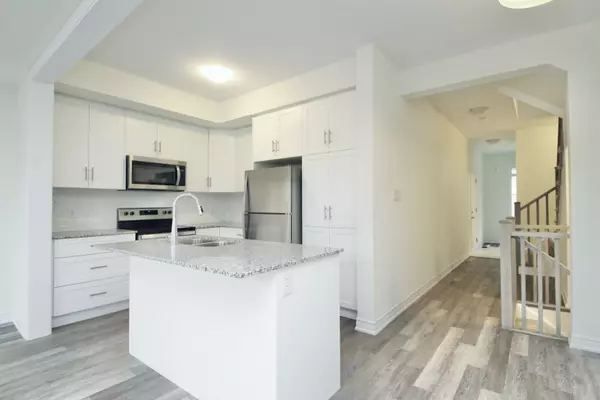 Cambridge, ON N1R 0C6,10 BIRMINGHAM DR #49