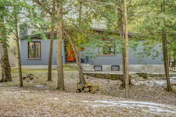 Carlsbad Springs, ON K0A 1K0,4167 Farmers WAY