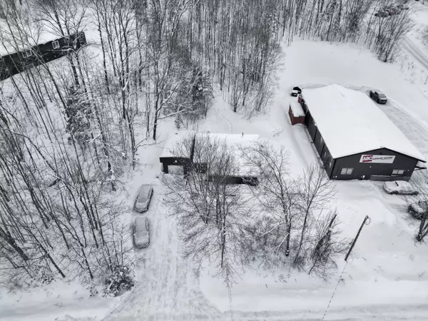 Huntsville, ON P1H 1Y2,103 Lindgren RD W