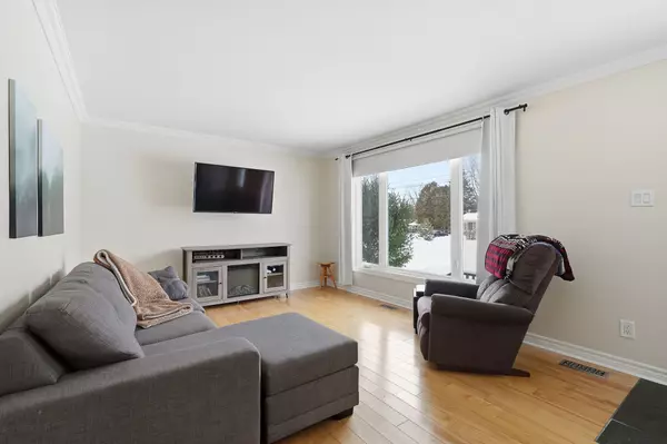 The Nation, ON K0A 1W0,124 Forest LN