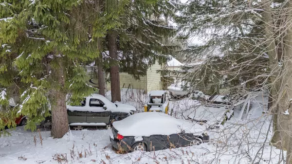 Norwich, ON N0E 1H0,81 Baseline RD