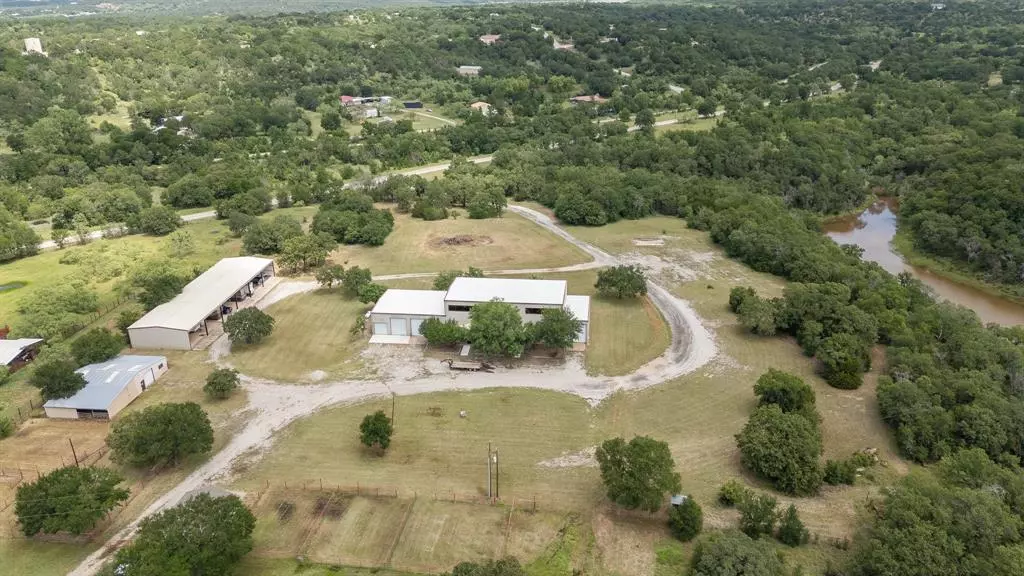 681 Maddux Road, Cool, TX 76088