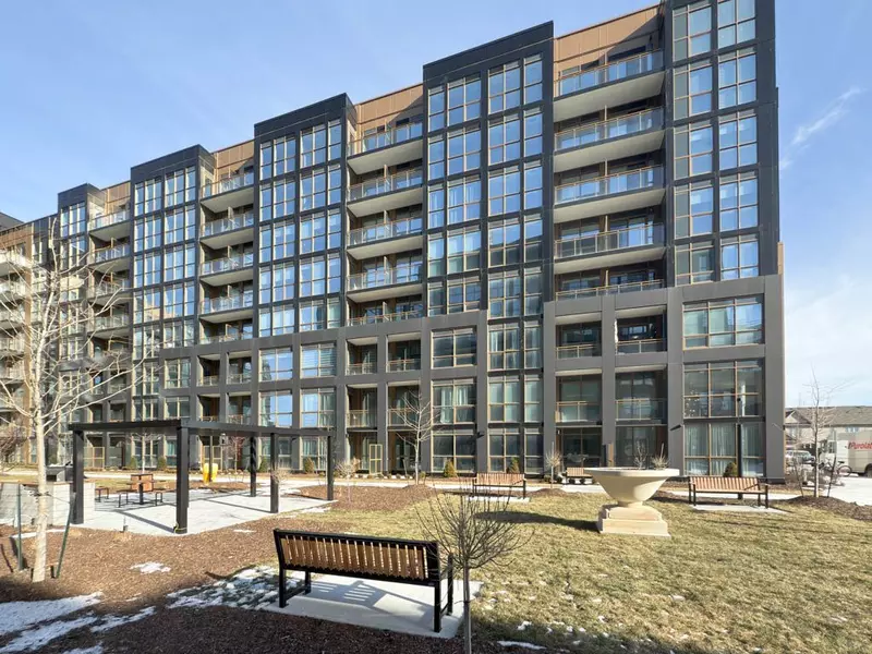 2343 Khalsa Gate S #338, Oakville, ON L6M 4J2