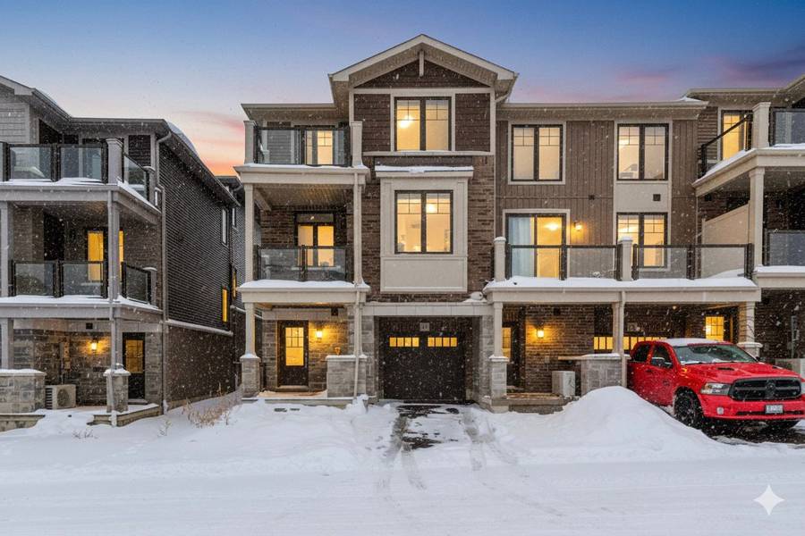 10 Birmingham DR #92, Cambridge, ON N1R 0C6