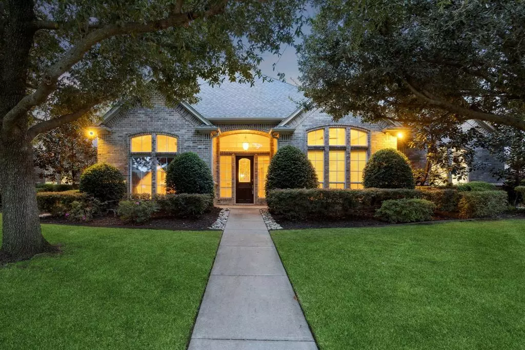 North Richland Hills, TX 76182,8315 Thornridge Drive