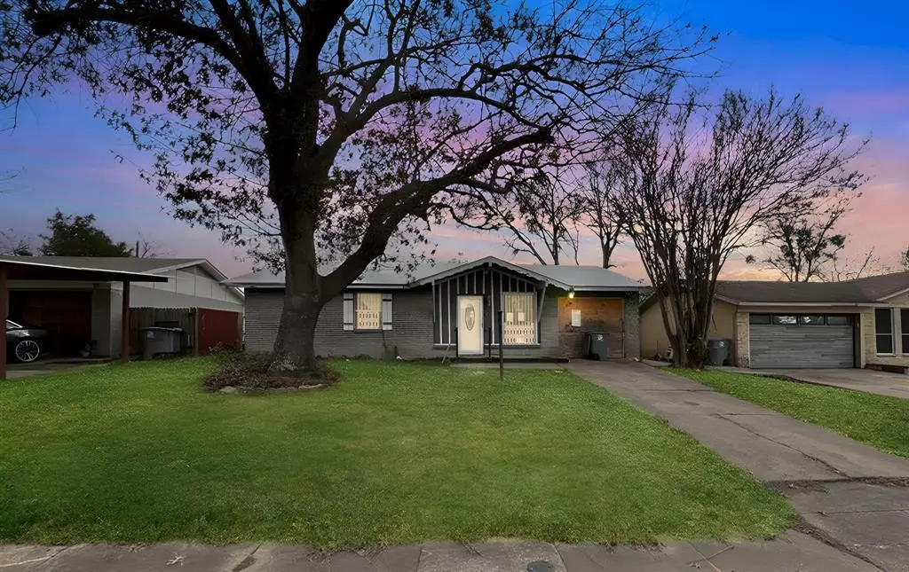 Dallas, TX 75217,6526 Oleta Drive