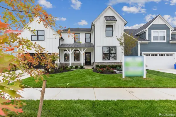 50272 Hedgewood DR, Canton Twp, MI 48187