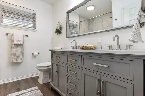 Fort Worth, TX 76109,3605 Jeanette Drive