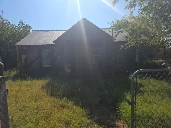 Breckenridge, TX 76424,614 N Panther Street