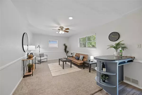 North Richland Hills, TX 76180,4304 Lynn Terrace