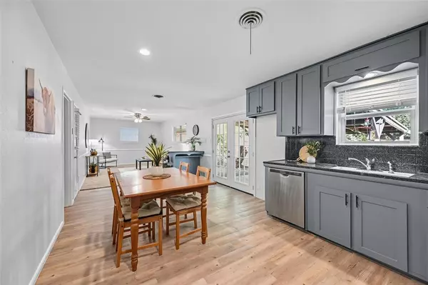 North Richland Hills, TX 76180,4304 Lynn Terrace