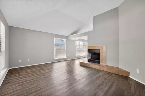 Desoto, TX 75115,904 Breckenridge Drive