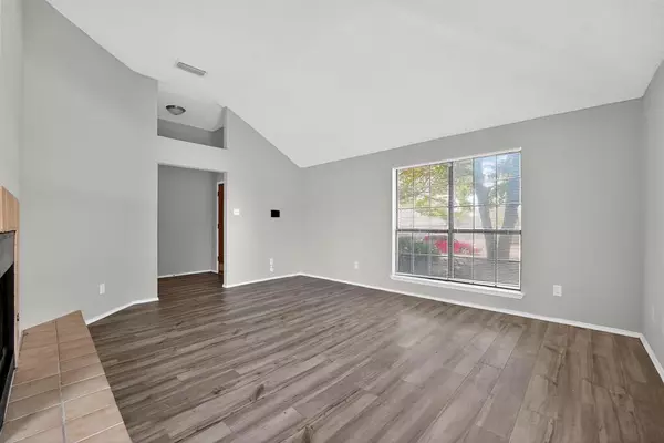 Desoto, TX 75115,904 Breckenridge Drive