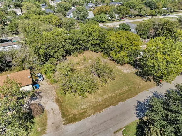 Roanoke, TX 76262,117 Sycamore Lane