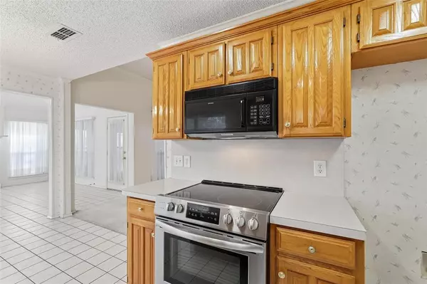 Fort Worth, TX 76123,3913 Brookway Drive