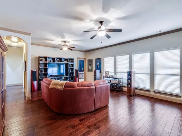 Murphy, TX 75094,519 Gene Autry Lane