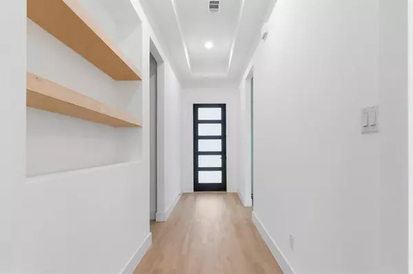 Dallas, TX 75253,2159 Echo Lake Drive