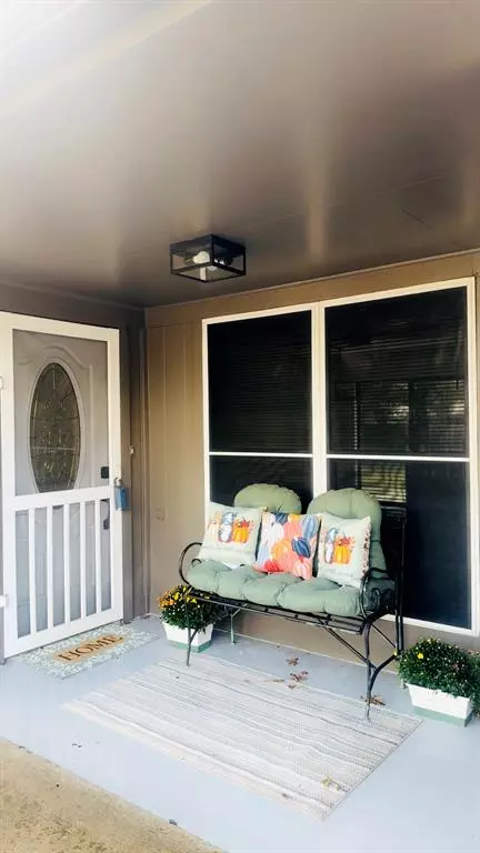 Red Oak, TX 75154,103 N Summit Street