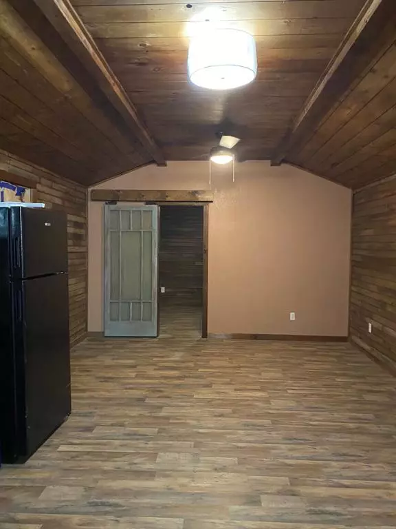 Wolfe City, TX 75496,506 S Austin Street