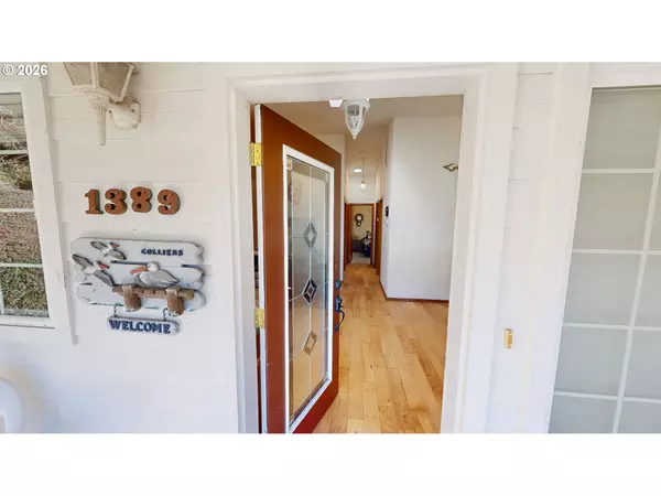 Brookings, OR 97415,1389 GLENWOOD DR