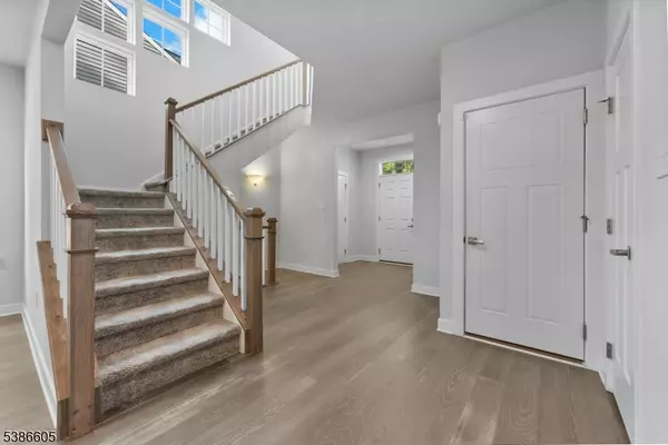 Union Twp., NJ 08827,58 Oakwood Blvd