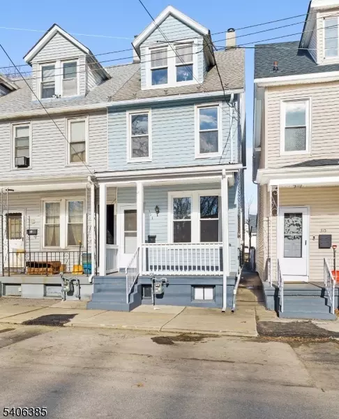 313 Mercer St, Phillipsburg Town, NJ 08865