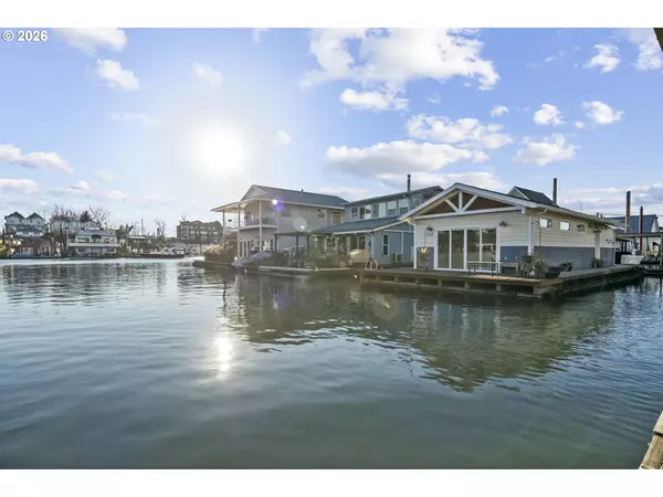 252 N Tomahawk drive, Portland, OR 97217