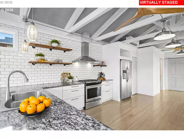 Portland, OR 97217,252 N Tomahawk drive