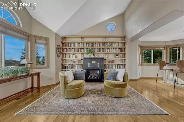 Colorado Springs, CO 80919,5560 Darien WAY