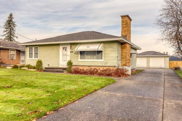 1331 Ellsmere ST NE, Grand Rapids, MI 49505