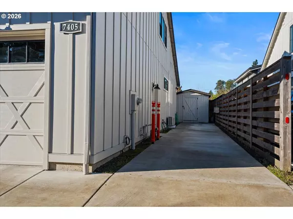 Portland, OR 97223,7405 SW 77TH AVE