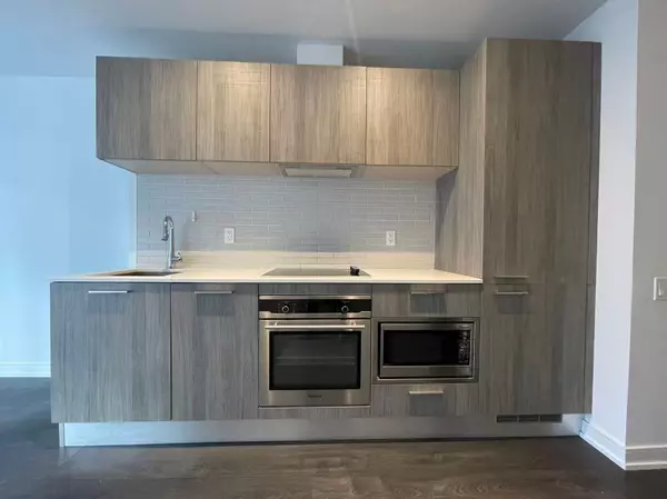 Toronto C08, ON M4Y 1L8,3 Gloucester ST W #1710