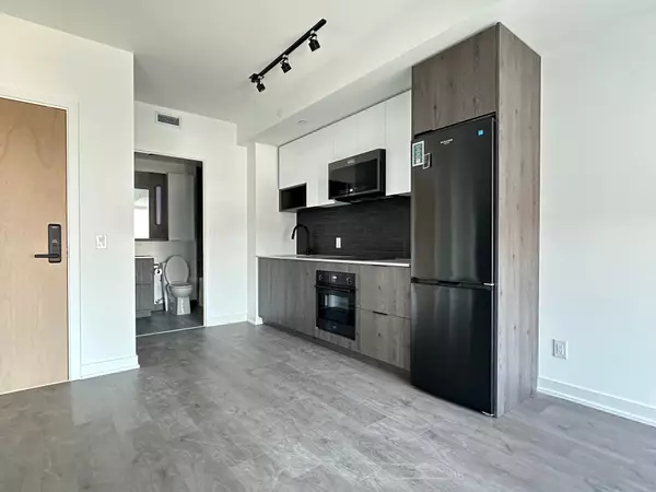 Toronto C08, ON M5A 0W7,5 Defries ST #1501