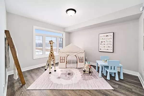 Clarington, ON L1B 0X1,11 Addyman CRES